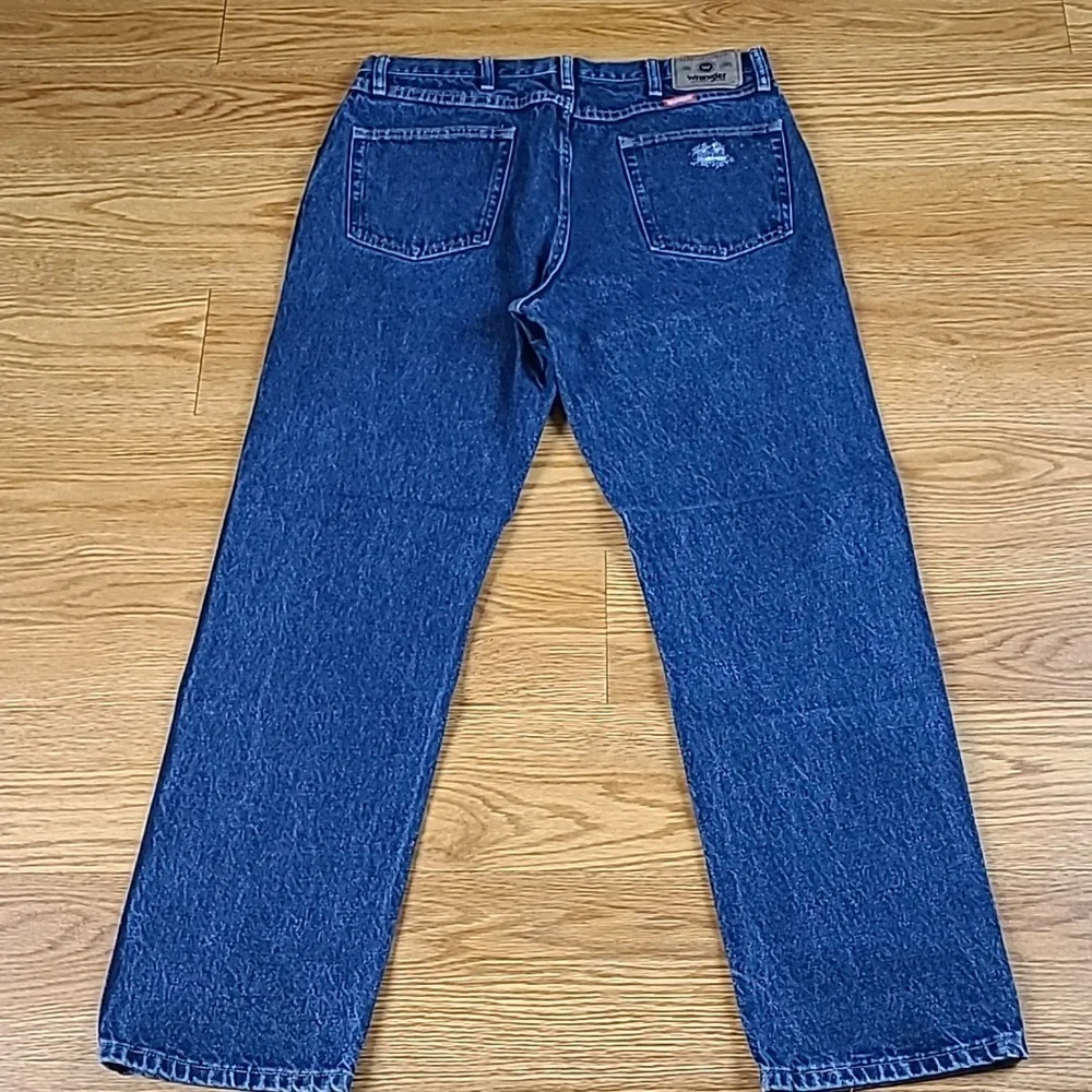 WRANGLER VINTAGE MENS PREMIUM STRAIGHT LIKE NEW DISTRESSED DENIM JEANS 36x30